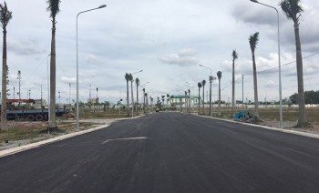 Bán đất mặt tiền QL 13, thị xã Bến Cát, kinh doanh thuận lợi